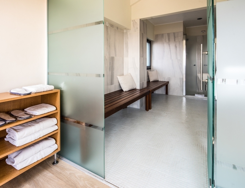 Try the Turkish bath of Hotel Touring in Carpi 