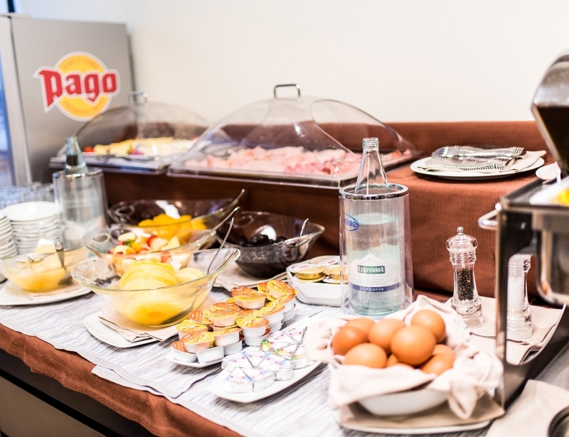 Breakfast buffet at Hotel Touring in Carpi