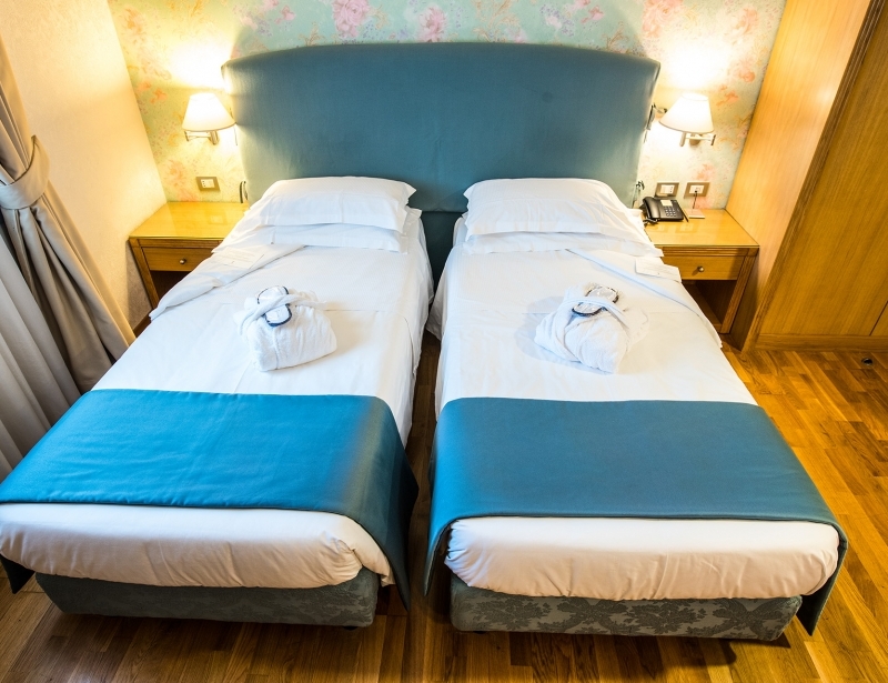 Camera doppia letti separati - Hotel Touring