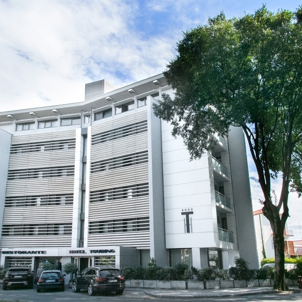 Prenota il nostro hotel 4 stelle nel centro di Carpi!