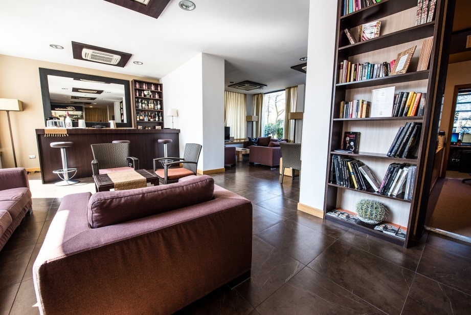 Inside the Hotel Touring you'll find a bar and a small library